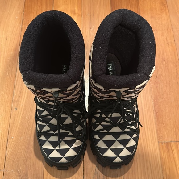 PRADA Nylon Applet Triangle Snow Boots 37 - Picture 4 of 7
